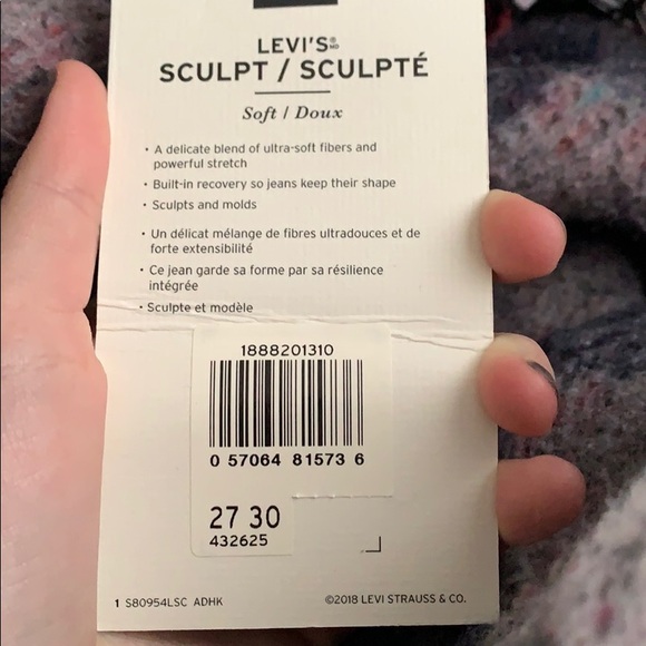 🤍 SOLD 🤍 NWT LEVIS HIGH RISE SKINNY - Picture 4 of 6